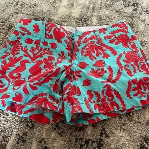 Lilly Pulitzer. The Callahan shorts. Size 2. Aqua and red patterned